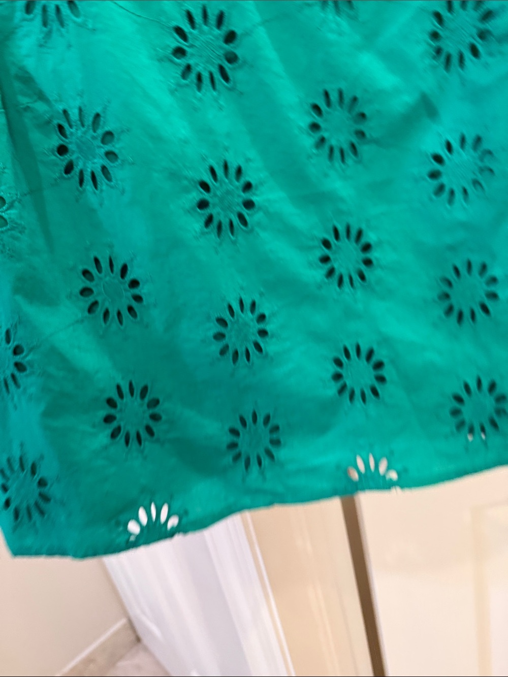 J. Crew Green Eyelet Sleeveless Cotton Top - Picture 4 of 6
